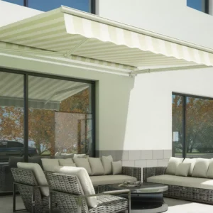 aran__acja_markizy_ogrodowej_zamontowana_do___ciany_budynku_d1bb Markiza tarasowa Gutroof Classic 300 × 250 cm White/Taupe