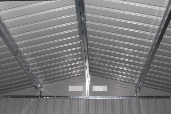 soli_roof_construction_inside_the_garden_house_Hudson_277x319_cm_f4c0 Domek metalowy ogrodowy Hardmaister Hudson 277 × 319 cm Light Grey