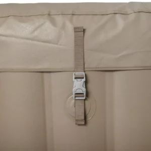 view_of_fastening_the_cover_in_a_jacuzzi_977d Jacuzzi ogrodowe Bestway Palm Springs AirJet 4–6 osób 196 × 71 cm