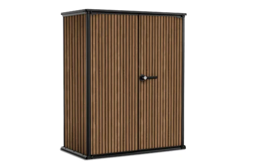 Schowek ogrodowy Keter Deco Vertical 1400L Venetian Brown z czarną ramą na białym tle