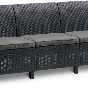 Trzyosobowa wygodna sofa z polipropylenu we wzorze imitującym rattan Trzyosobowa wygodna sofa z polipropylenu we wzorze imitującym rattan