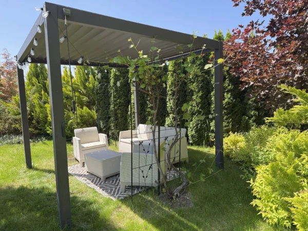 Pergola ogrodowa na taras Premium 3x3 Anthracite – Gutroof — zdjęcie wariantu 6 Pergola ogrodowa na taras Premium 3x3 Anthracite – Gutroof — zdjęcie wariantu 6