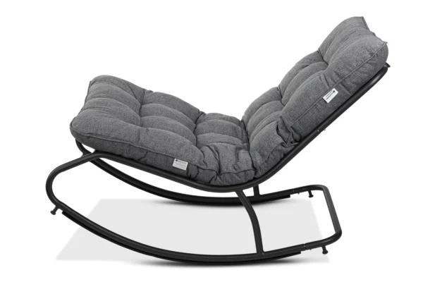 Fotel bujany ogrodowy AGAVA z stolikiem ART Dark Grey w odcieniu szarości, na czarnej metalowej ramie Fotel bujany ogrodowy AGAVA z stolikiem ART Dark Grey w odcieniu szarości, na czarnej metalowej ramie