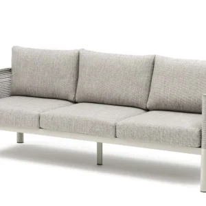 Trzyosobowa sofa ogrodowa GENEVA PREMIUM Melange Grey z jasnoszarymi poduszkami i wykończeniem z plecionej liny Trzyosobowa sofa ogrodowa GENEVA PREMIUM Melange Grey z jasnoszarymi poduszkami i wykończeniem z plecionej liny