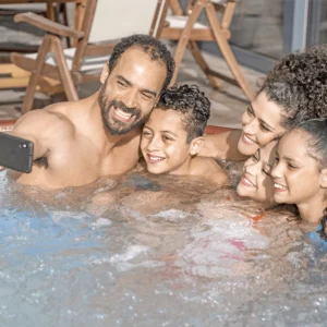 Nadmuchiwane jacuzzi z aplikacją sterownika Helsinki AirJet 1,8 x 0,66m – BESTWAY 60025 — zdjęcie wariantu 13 Nadmuchiwane jacuzzi z aplikacją sterownika Helsinki AirJet 1,8 x 0,66m – BESTWAY 60025 — zdjęcie wariantu 13