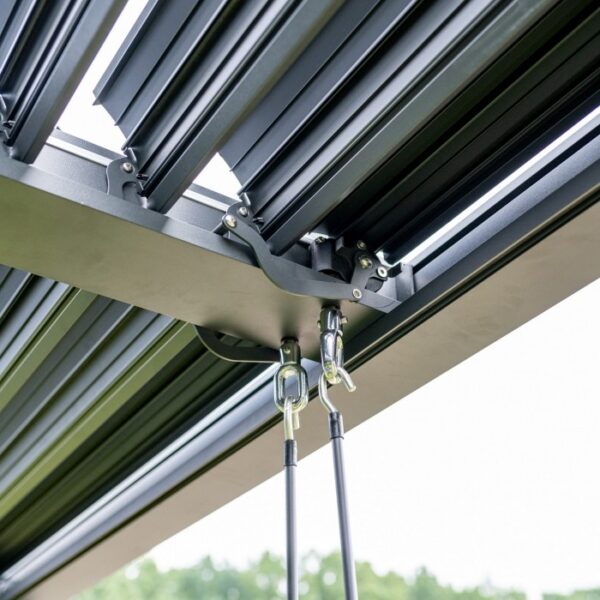 Pergola tarasowa Luxe 3 × 4 m, wys. 2,5 m – antracytowa – szczegóły wykonania Pergola tarasowa Luxe 3 × 4 m, wys. 2,5 m – antracytowa – szczegóły wykonania